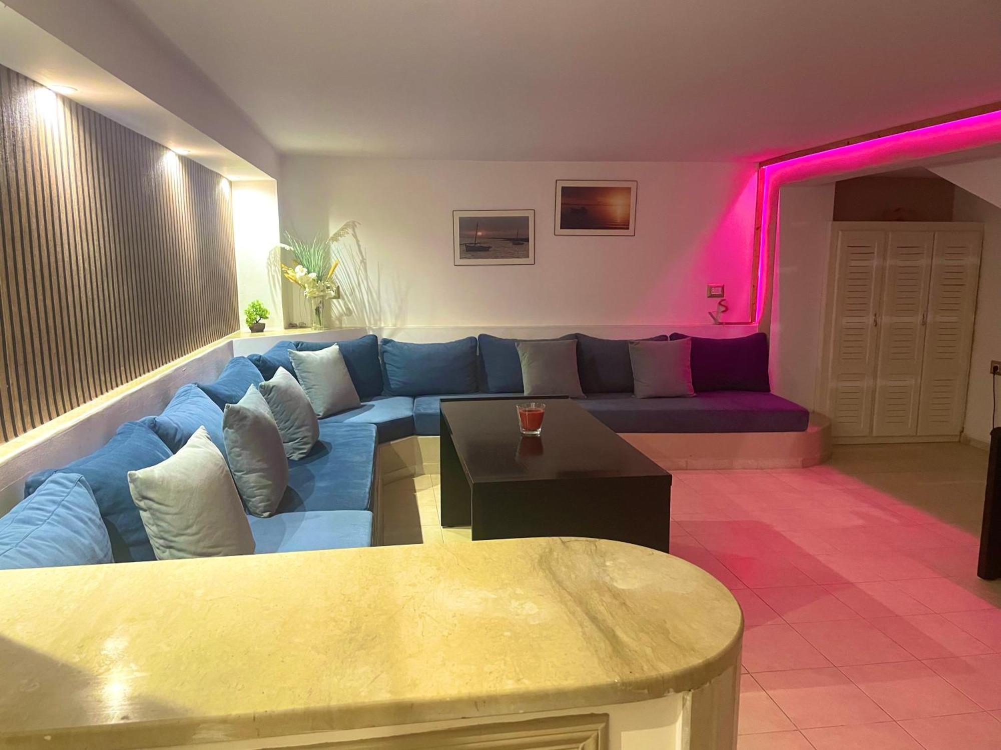 Elegant Relaxing Oasis In The Heart Of Sfax Apartment Luaran gambar